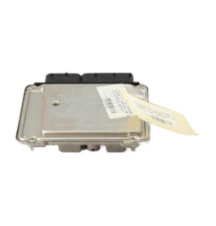 Calculateur moteur VOLKSWAGEN TOURAN 2 Photo n°4