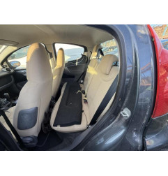 Feu arriere principal gauche (feux) PEUGEOT 107 Photo n°16