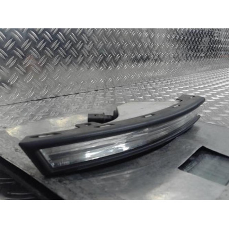 Optique avant secondaire droit (feux)(clignotant) VOLKSWAGEN PASSAT 5