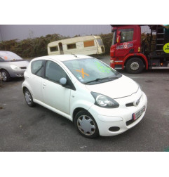 Ecran GPS TOYOTA AYGO 1 Photo n°7