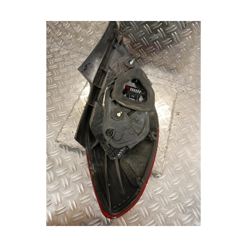 Feu arriere principal droit (feux) OPEL CORSA D