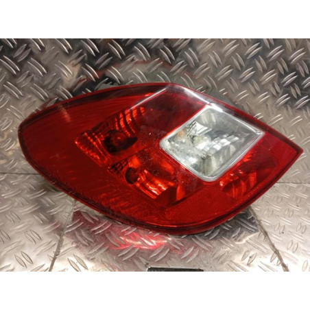 Feu arriere principal gauche (feux) OPEL CORSA D Photo n°1