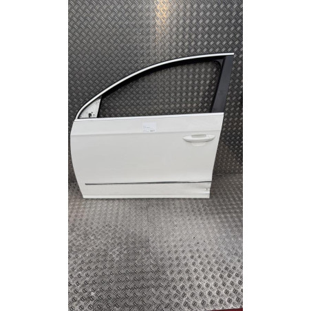 Porte avant gauche VOLKSWAGEN PASSAT 5 Photo n°1