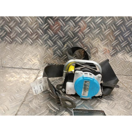Ceinture avant droit TOYOTA YARIS 3