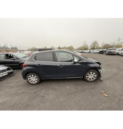 Crochet de remorquage PEUGEOT 208 1 Photo n°13