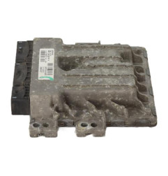 Calculateur moteur RENAULT CLIO 4 Photo n°3