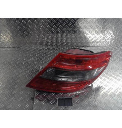 Feu arriere principal droit (feux) MERCEDES CLASSE C 204 Photo n°1