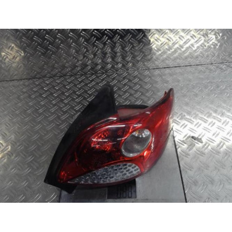 Feu arriere principal droit (feux) PEUGEOT 206+ Photo n°1