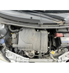 Vitre arriere gauche PEUGEOT 107 Photo n°11