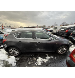 Capot OPEL ASTRA J Photo n°15