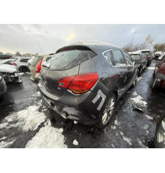 Malle/Hayon arriere OPEL ASTRA J Photo n°20