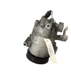 Compresseur clim VOLKSWAGEN POLO 5