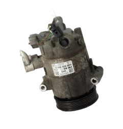 Compresseur clim VOLKSWAGEN POLO 5 Photo n°3