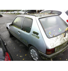 Retroviseur droit PEUGEOT 205 Photo n°10