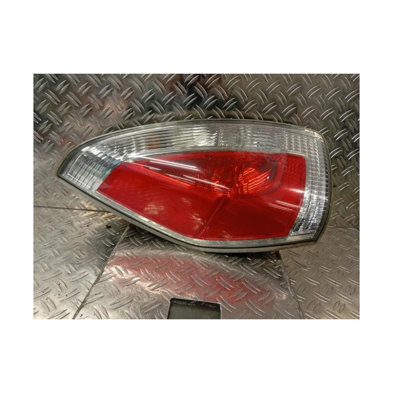Feu arriere principal gauche (feux) MAZDA 5 1 Photo n°2