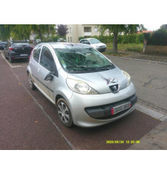 Ceinture avant gauche PEUGEOT 107 Photo n°5