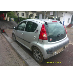 Ceinture avant gauche PEUGEOT 107 Photo n°9