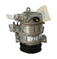 Compresseur clim BMW SERIE 1 F21 Photo n°1