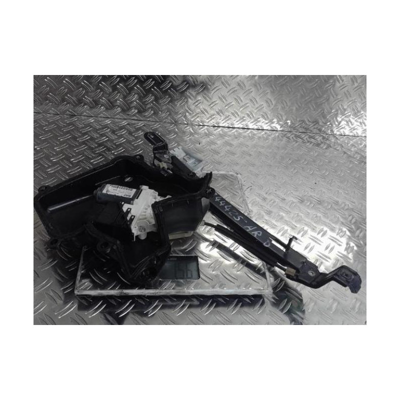 Moteur leve vitre arriere droit SEAT LEON 2