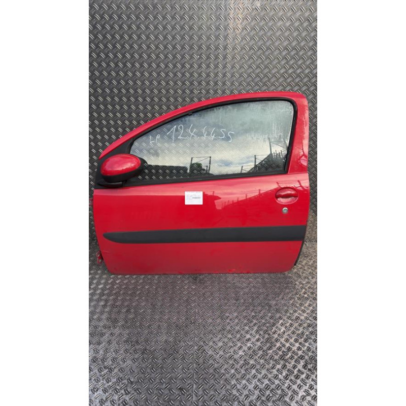 Porte avant gauche TOYOTA AYGO 1