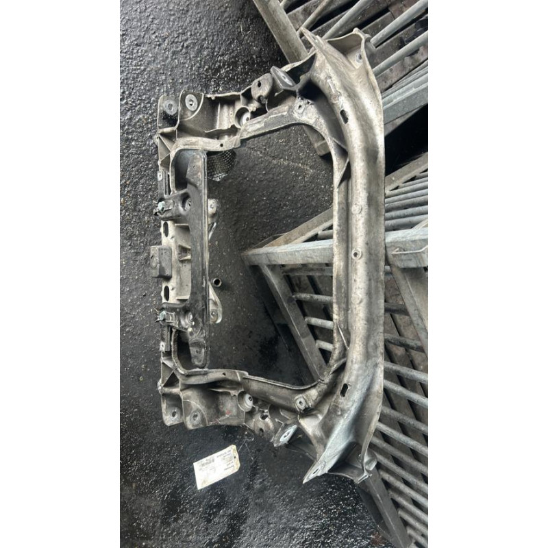 Berceau avant MERCEDES CLASSE S 220