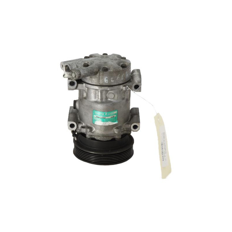 Compresseur clim RENAULT CLIO 2