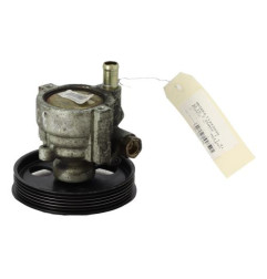 Pompe de direction RENAULT CLIO 2 Photo n°4