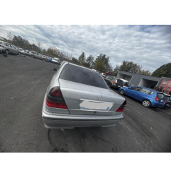 Ceinture avant gauche MERCEDES CLASSE C 202 Photo n°8