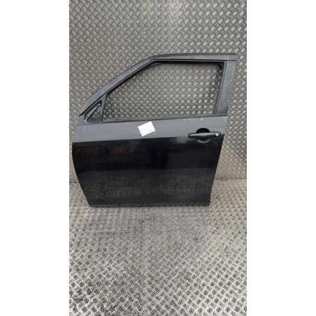 Porte avant gauche SUZUKI SWIFT 4 Photo n°1