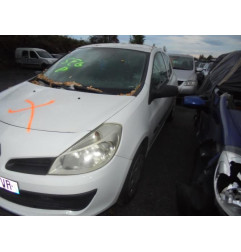 Feu arriere principal droit (feux) RENAULT CLIO 3 Photo n°8