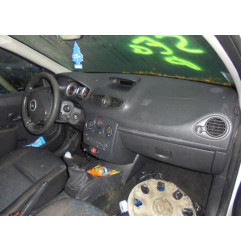 Feu arriere principal droit (feux) RENAULT CLIO 3 Photo n°9