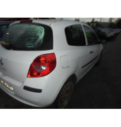 Feu arriere principal droit (feux) RENAULT CLIO 3 Photo n°10