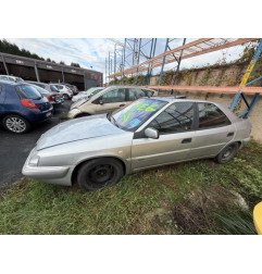 Optique avant principal droit (feux)(phare) CITROEN XANTIA Photo n°16