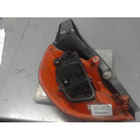 Feu arriere principal droit (feux) RENAULT CLIO 3 Photo n°1