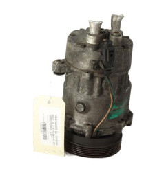 Compresseur clim VOLKSWAGEN GOLF 4 Photo n°1