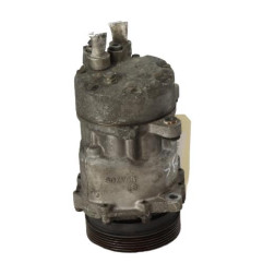 Compresseur clim VOLKSWAGEN GOLF 4 Photo n°4