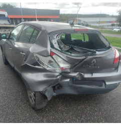 Boitier servitude moteur (BSM) RENAULT MEGANE 3 Photo n°9