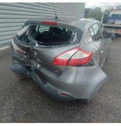 Boitier servitude moteur (BSM) RENAULT MEGANE 3 Photo n°10