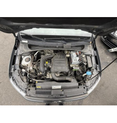 Compresseur clim VOLKSWAGEN POLO 6