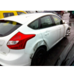 Malle/Hayon arriere FORD FOCUS 3 Photo n°7