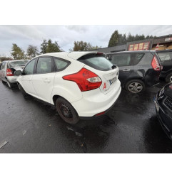 Malle/Hayon arriere FORD FOCUS 3 Photo n°20