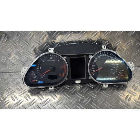 Compteur AUDI A6 3 Photo n°1
