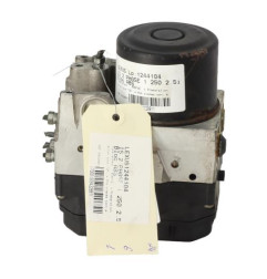 Bloc ABS (freins anti-blocage) LEXUS IS 2 Photo n°3