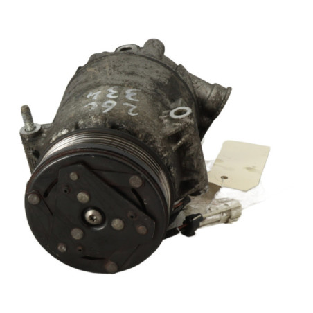 Compresseur clim OPEL ZAFIRA B Photo n°1