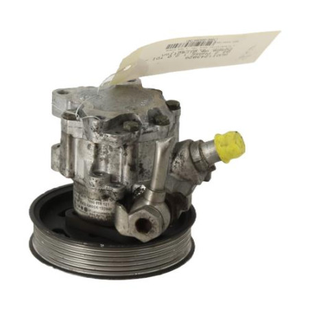 Pompe de direction AUDI A4 2 Photo n°1