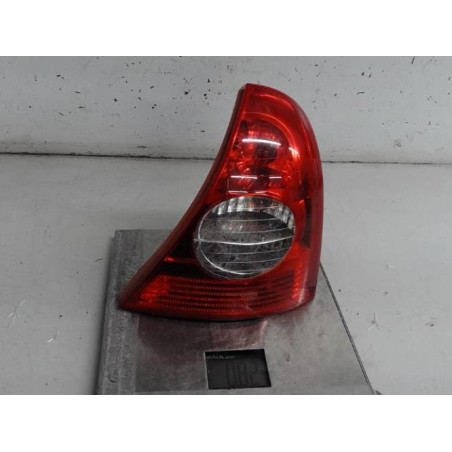 Feu arriere principal droit (feux) RENAULT CLIO 2 CAMPUS Photo n°1