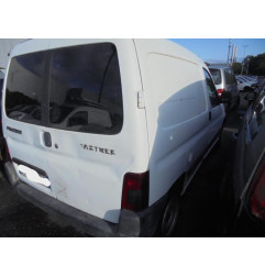 Feu arriere principal droit (feux) PEUGEOT PARTNER 1 Photo n°8