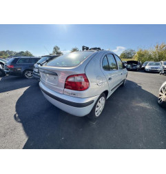 Pompe de direction RENAULT MEGANE 1 Photo n°16