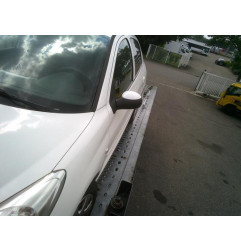 Compresseur clim PEUGEOT 206+ Photo n°8