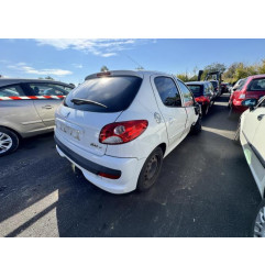 Compresseur clim PEUGEOT 206+ Photo n°20